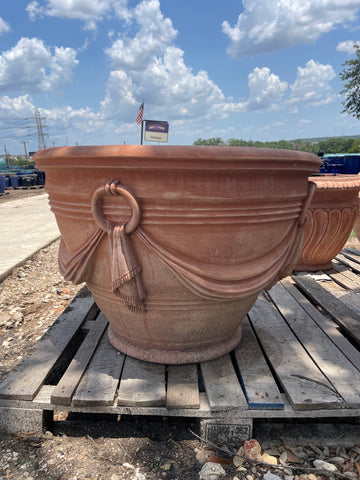 Italian Basin w Drapes 25"