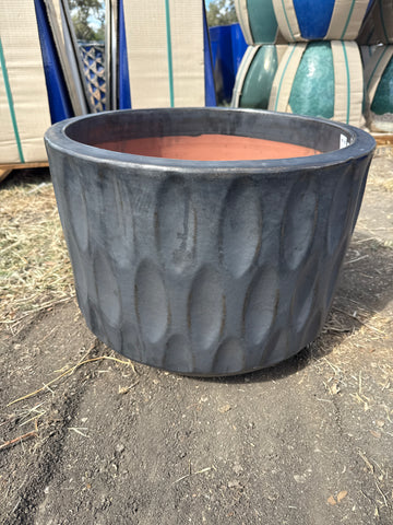 Capsule Ridge Planter