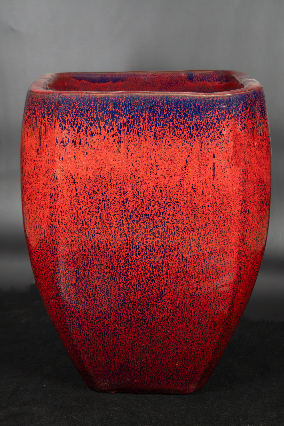 Bowed Smoothed Square Planter