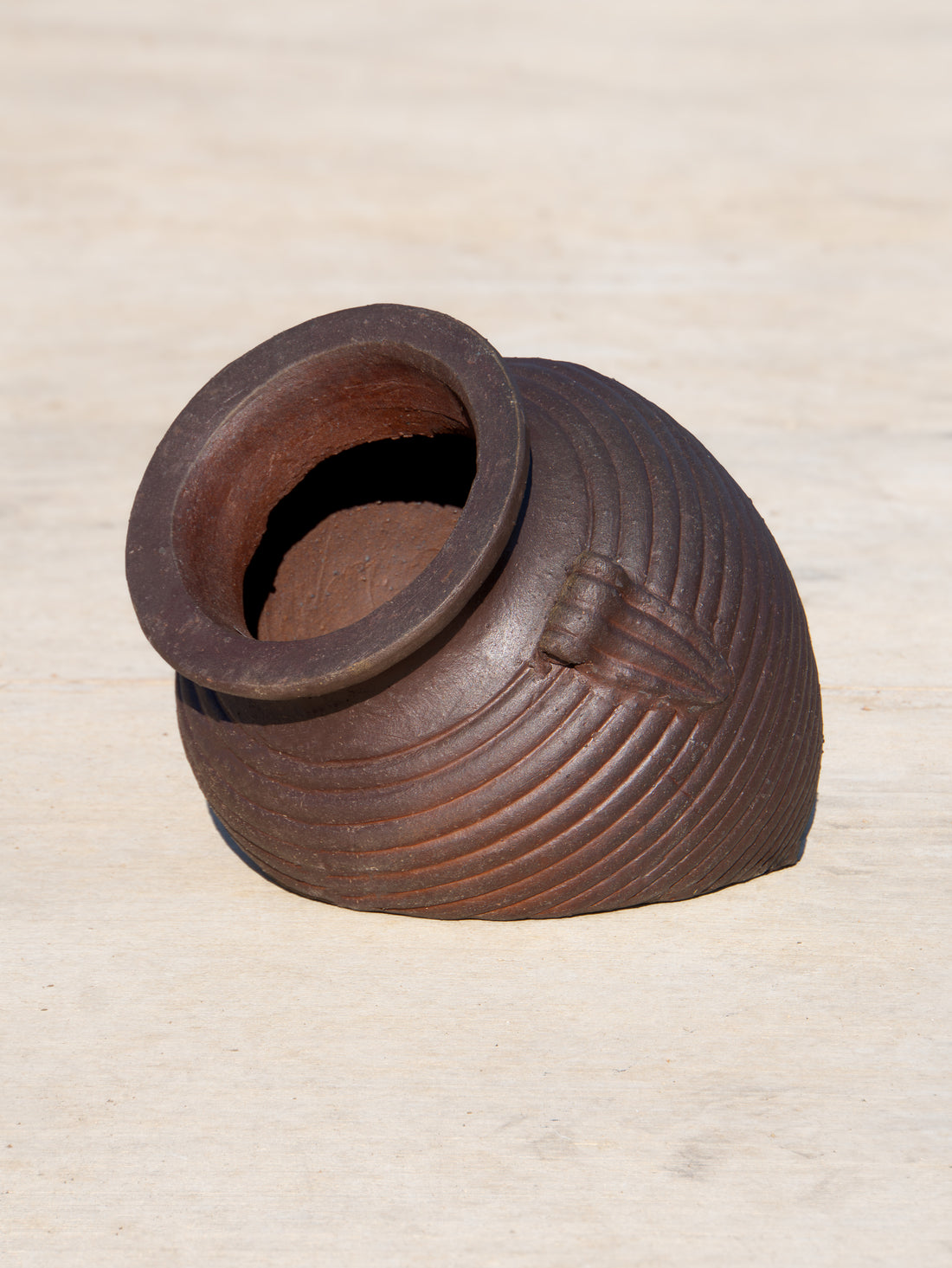 Black Clay Leaning Vase