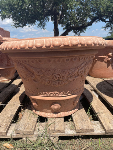 Italian Ornate Vase w Angels 15"