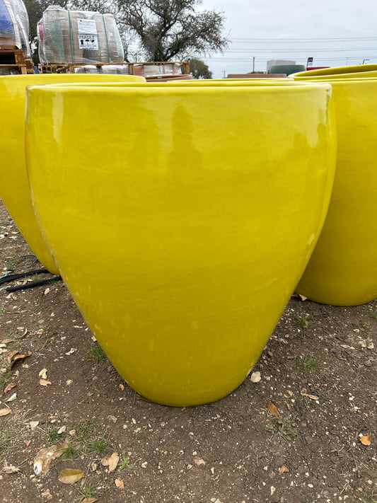 Yellow Bowed Smooth Planter 29"