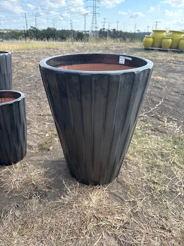 Tapered Ridge Planter