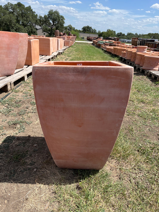 Terracotta Square Tapered Curved 24"