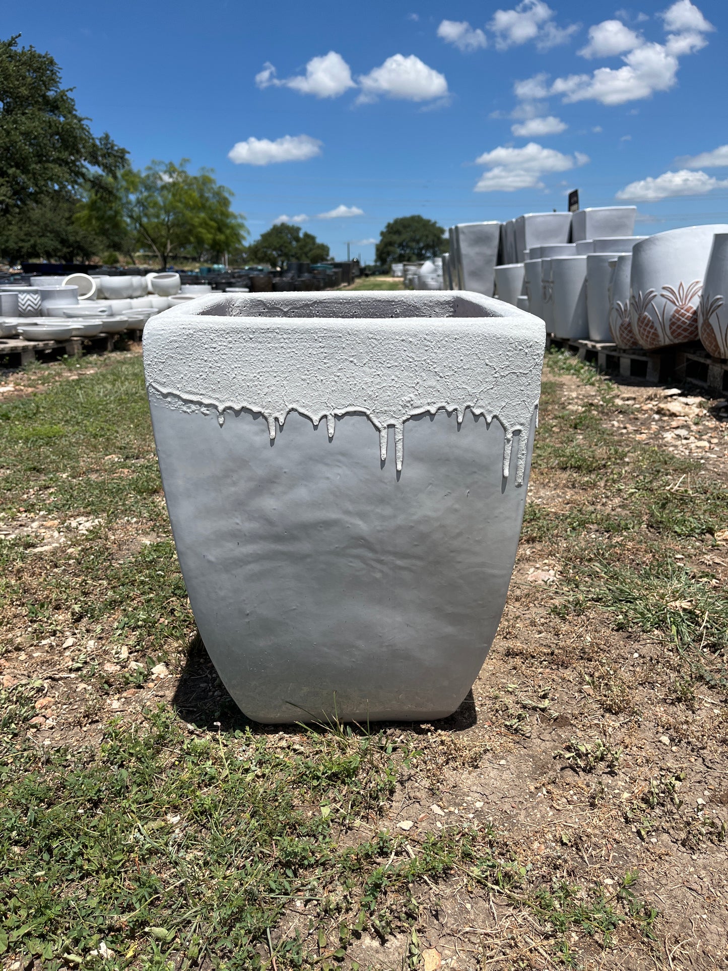 Sandy White Smooth Bowed Square Planter 24"