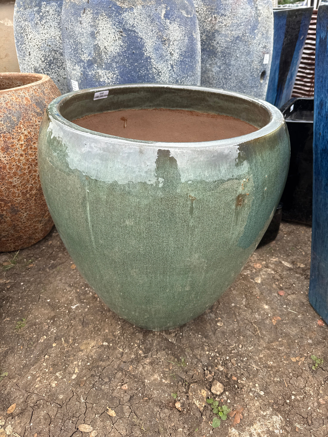 Bowed Smooth Planter