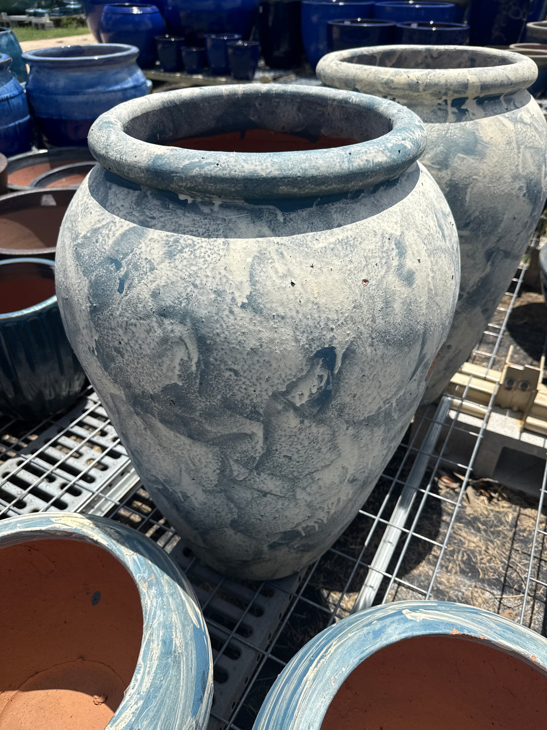 Washed White Blue Jar w/Rim