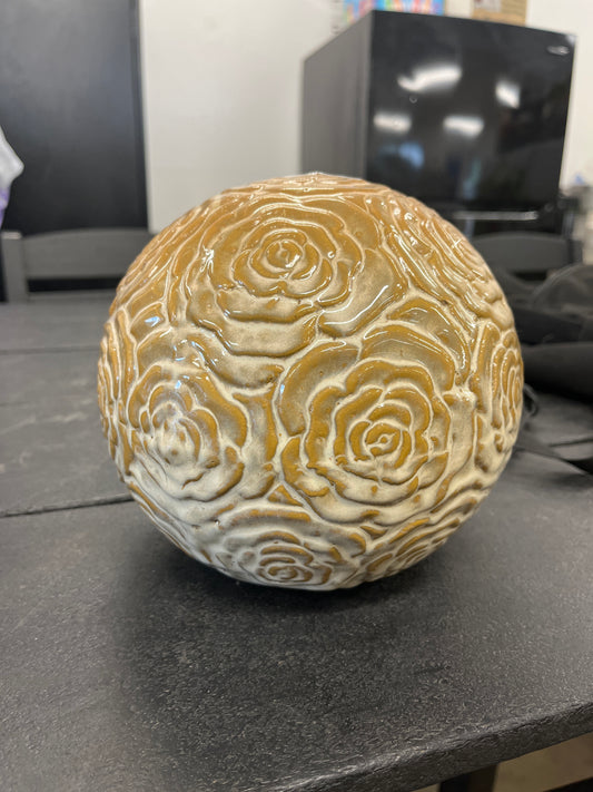 Light Cream Rose Sphere 7"