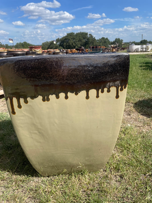 Light Gold on Yellow Cream Smooth Bowed Square Planter 24"