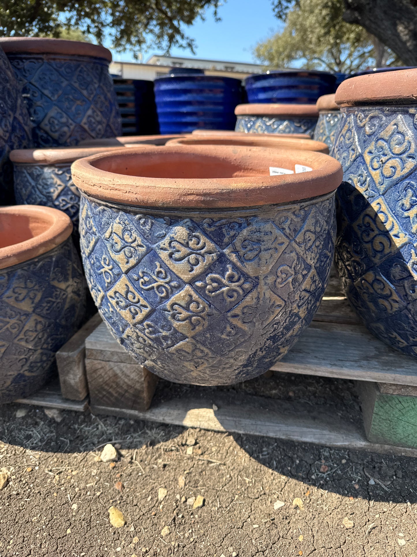 Rustic Dark Blue Round Lipped Planter 11"