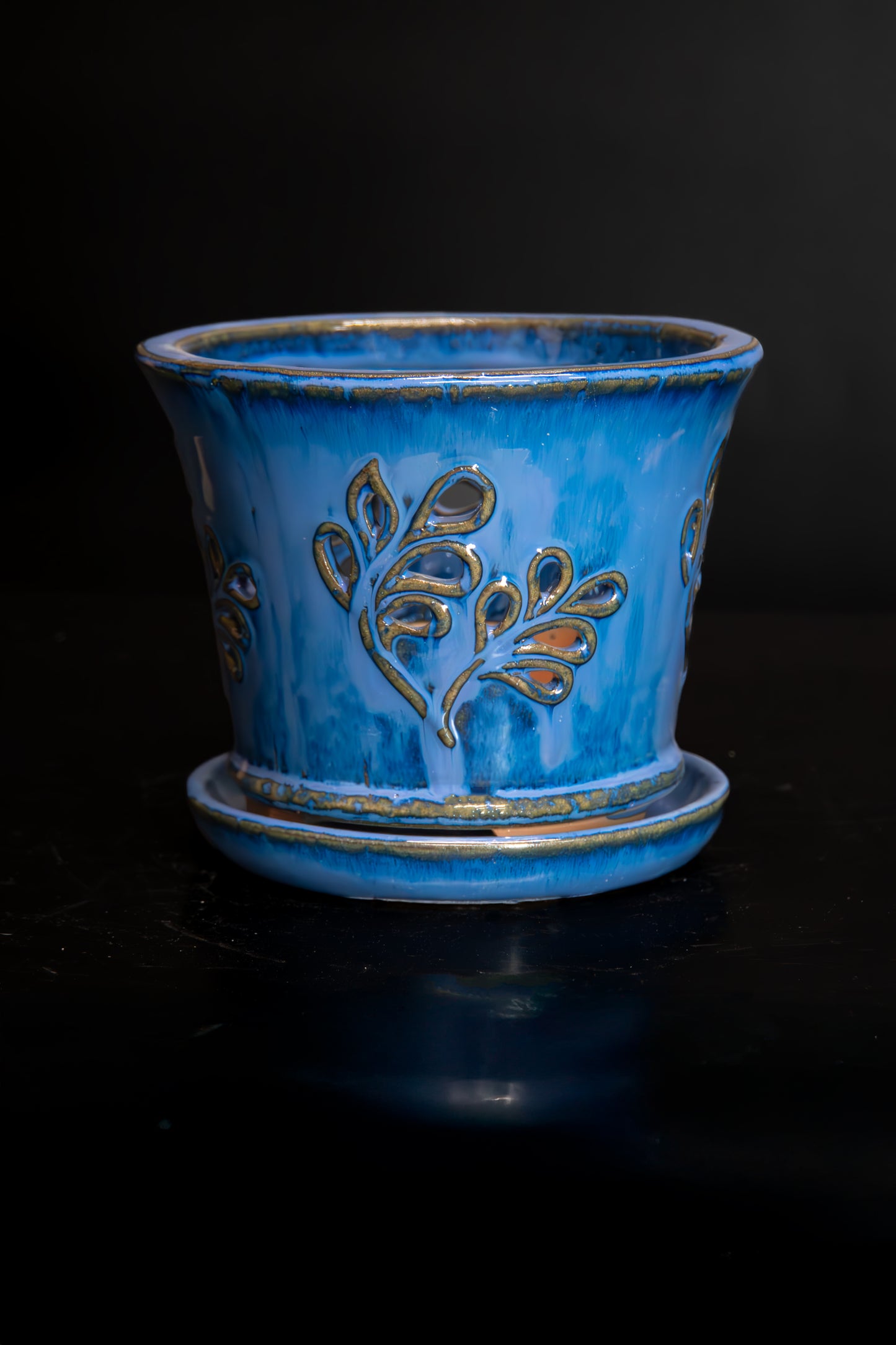 Running Blue Simple Orchid Pot 6"