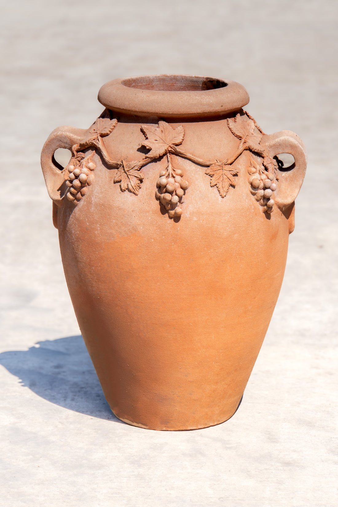 Italian Grapes Jar 20"
