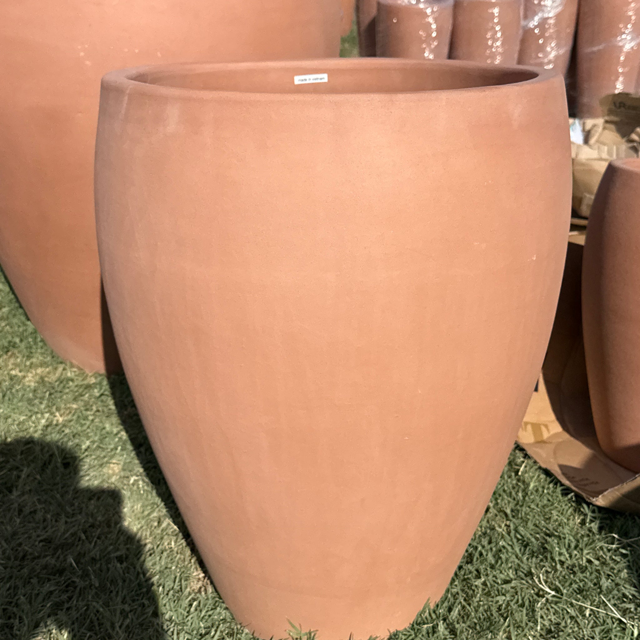 Bowed Smooth Planter