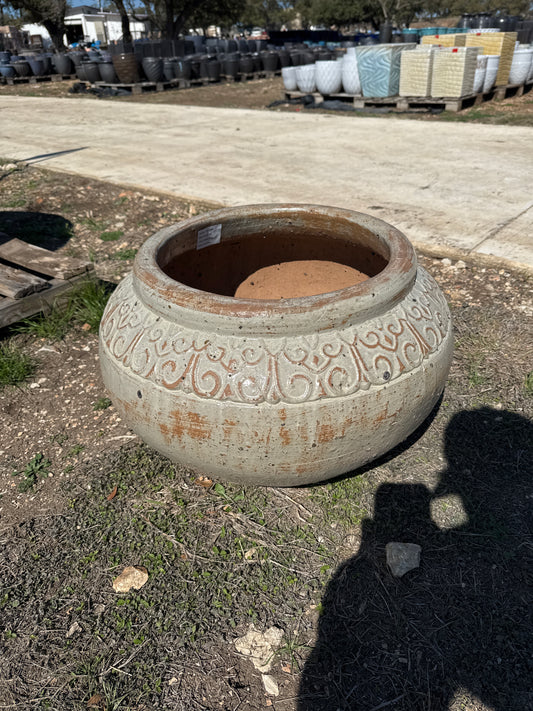 Rustic White Rococo Pot Belly Planter 15"